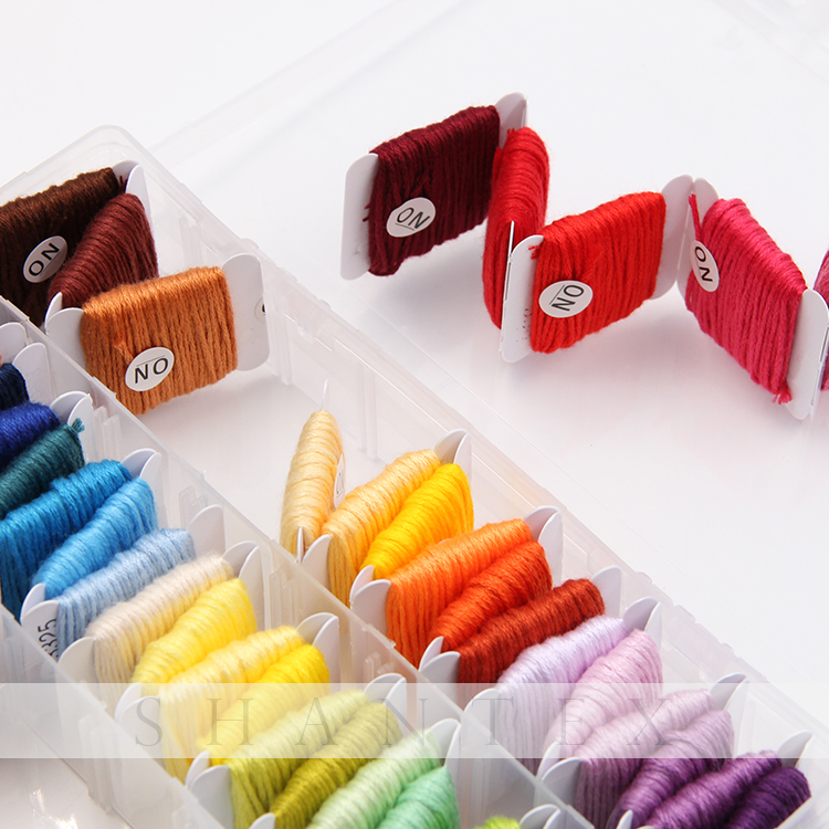 Bordado Floss 50pcs DMC Kits de hilo de bordar de colores con caja de almacenamiento Kits de punto de cruz